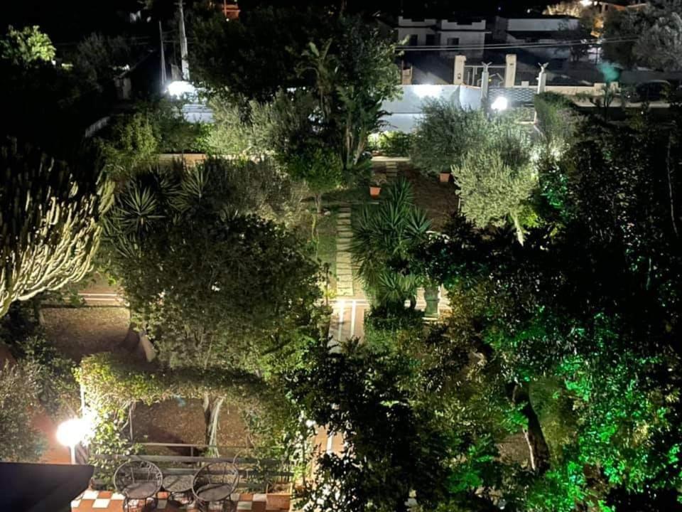 Grotta Dei Puntali B&B Каріні Екстер'єр фото