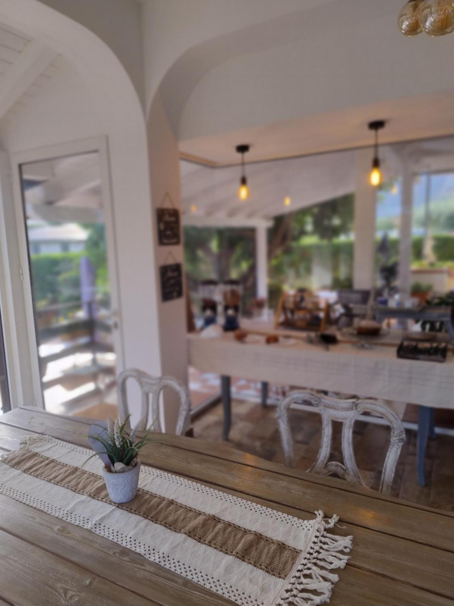 Grotta Dei Puntali B&B Каріні Екстер'єр фото