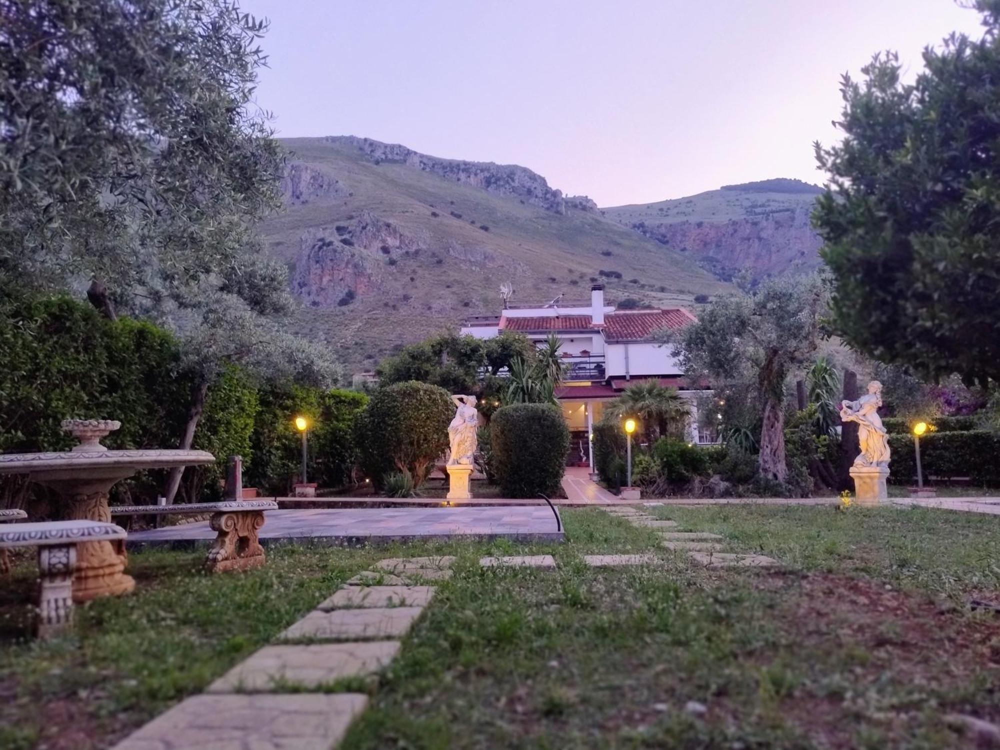 Grotta Dei Puntali B&B Каріні Екстер'єр фото